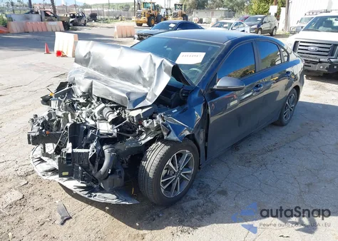 2023 Kia Forte Lxs z USA, uszkodzony, nr VIN 3KPF24AD9PE512242